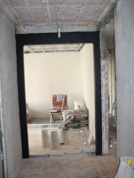 Angų išpjovimas langams, durims ir kt. .