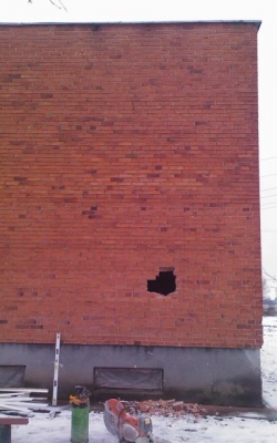 Angų išpjovimas langams, durims ir kt. .