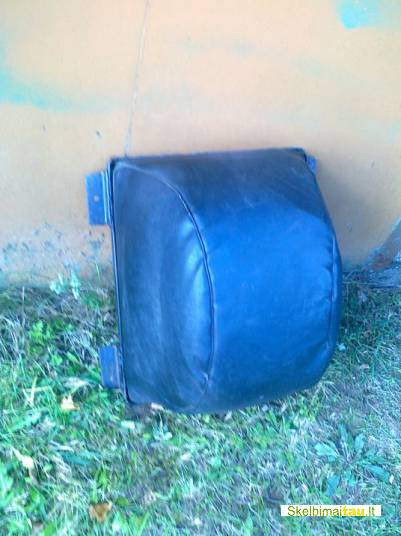 Bokso pagalvė,pagalvė boksui tvirtinama prie sienos