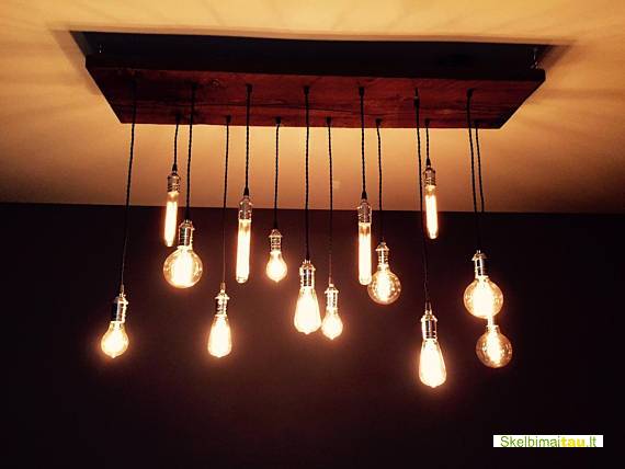 Degintos medienos interjero detalės