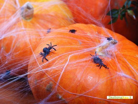 Helovyno dekoracijos, helovyno atributika