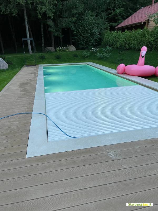 Masažinių ir plaukimo baseinų uždengimai