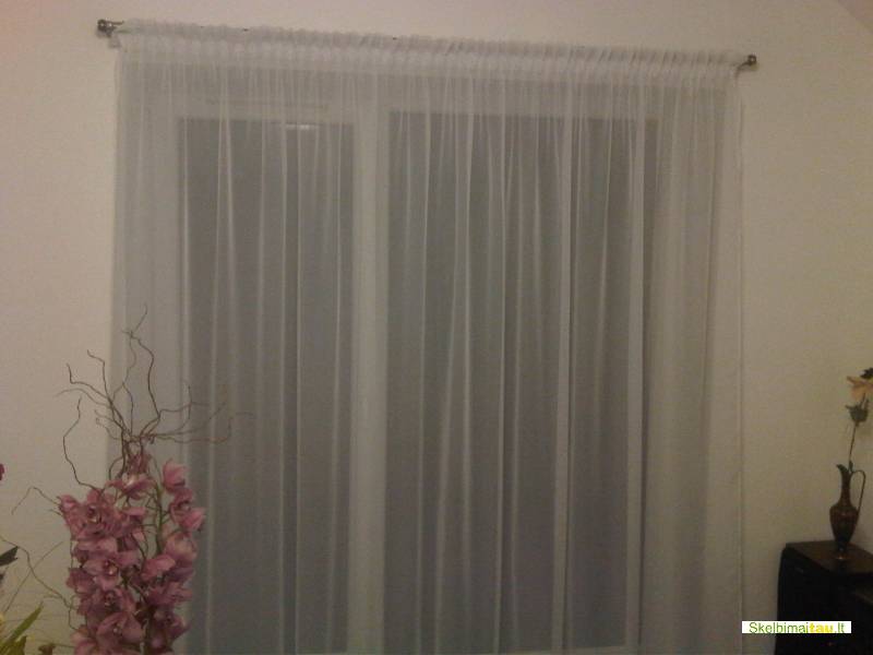 Nebrangiai siuvu užuolaidas