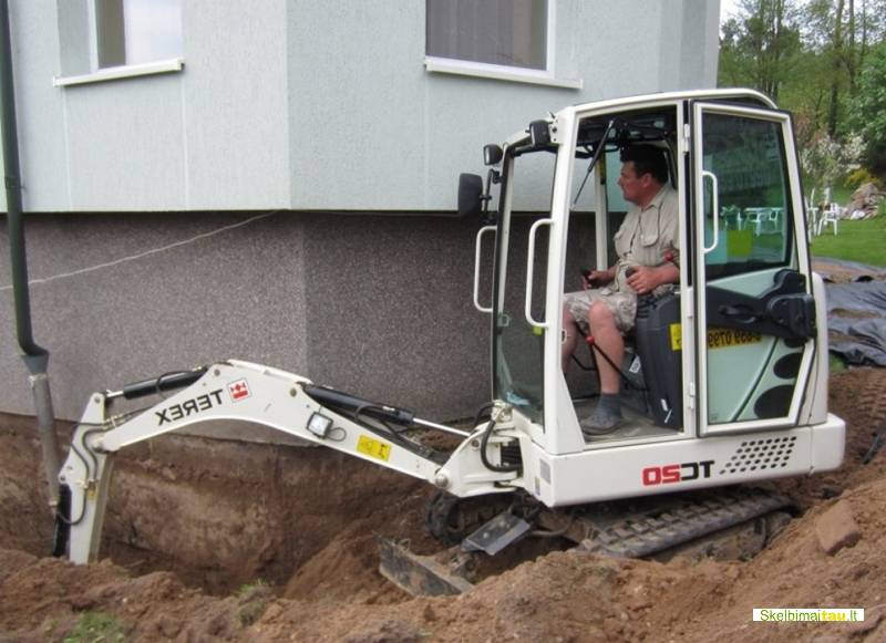 Bobcat nuoma vilniuje, lyginimo darbai