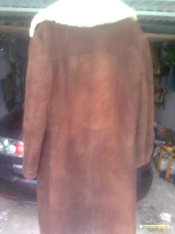 Nauji vyriski kailiniai