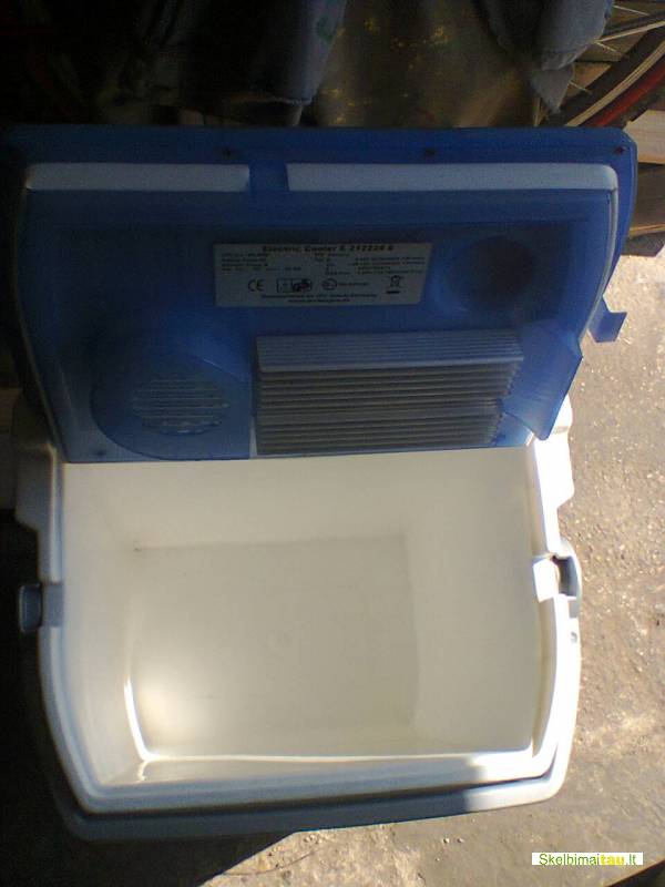 Automobilinis saldytuvas