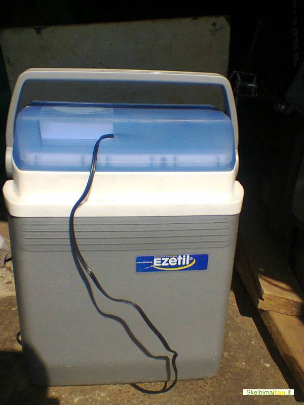 Automobilinis saldytuvas