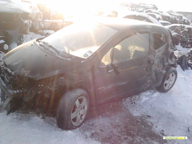 Dalimis - peugeot 207 2009 1.4l benzinas mechanine hacbekas