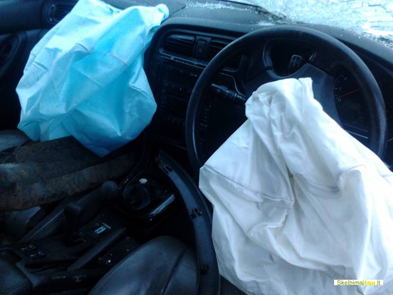 Dalimis - subaru legacy outback 2003 2.5l benzinas mechanine