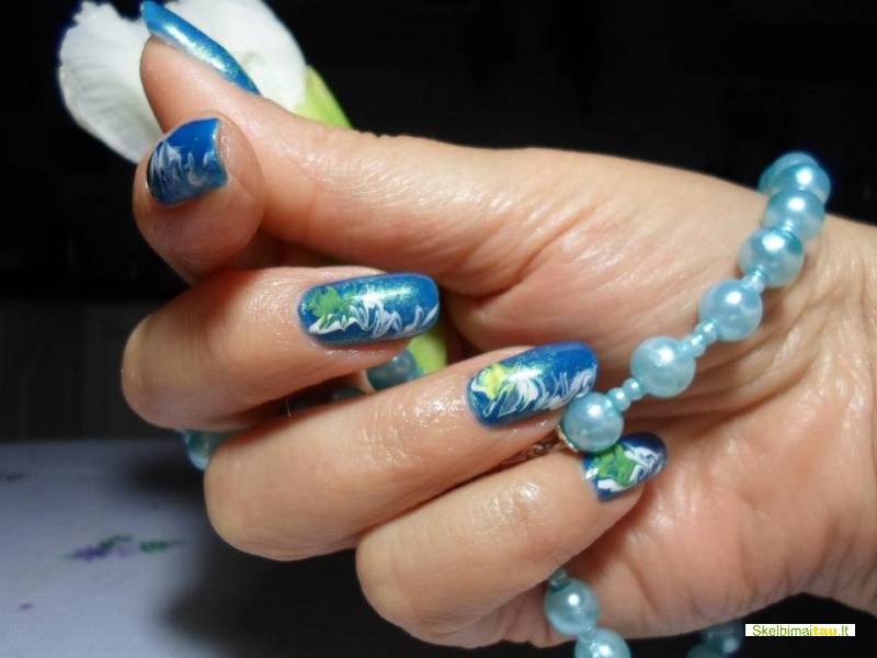 Gelinių nagų priauginimas