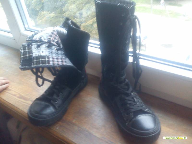 Nauji moteriski batai jaunimui