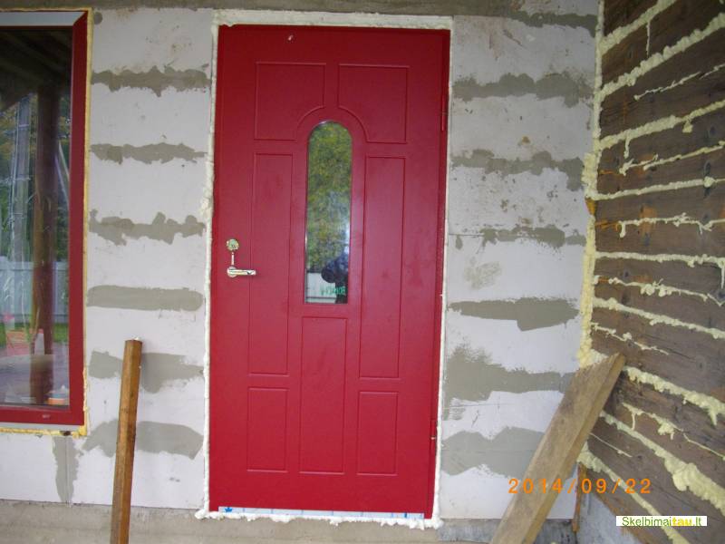 Sarvuotos, metalines durys, garazo vartai