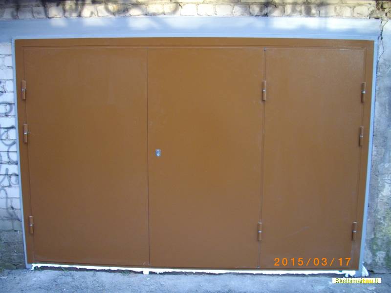 Sarvuotos, metalines durys, garazo vartai