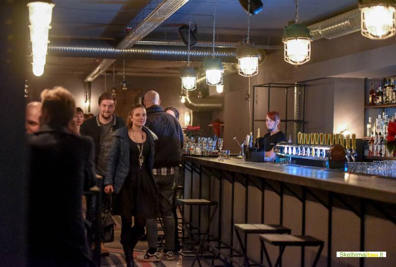 Trikampis pub – jūsų įmonės kalėdiniam vakarėliui