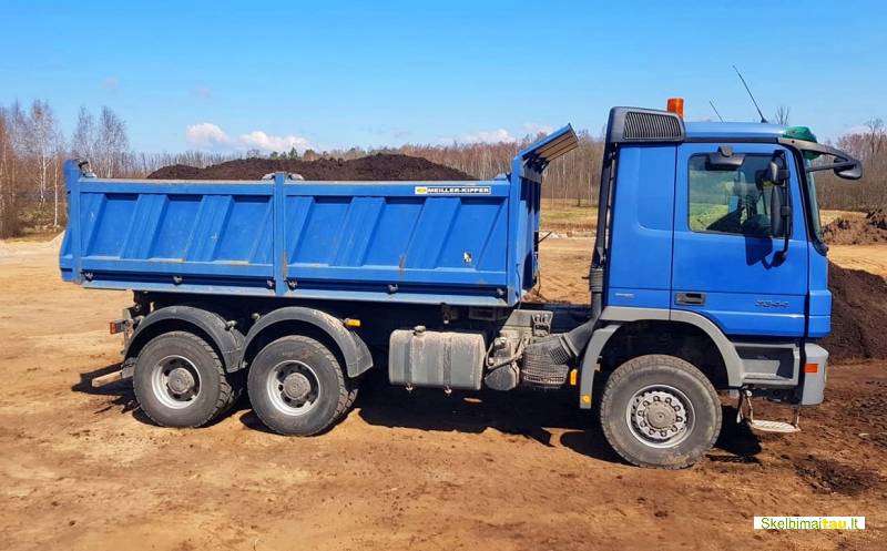 Vezame zvyra, smeli, skalda, atsijas, juodzemi, augalini