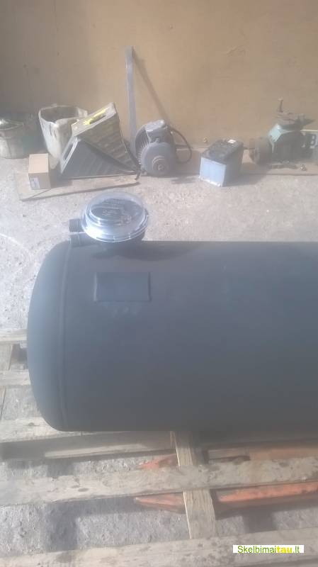 Dujų balionas 170 litrų. cilindras. ilgis -1 metras.