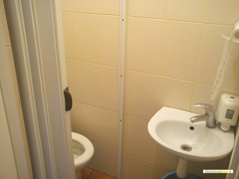 Komercinės patalpos, prekybos paskirties,radviliškio gatvėje