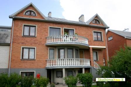 Namas siauliuose ,medelyne be tarpininku /tinka 2 seimom/