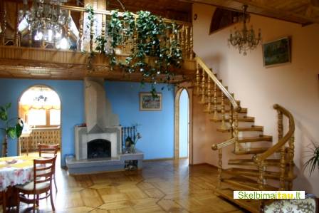 Namas siauliuose ,medelyne be tarpininku /tinka 2 seimom/