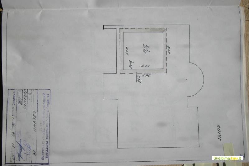 Namas siauliuose ,medelyne be tarpininku /tinka 2 seimom/