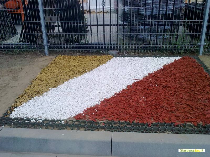 Žolės - vejos korys